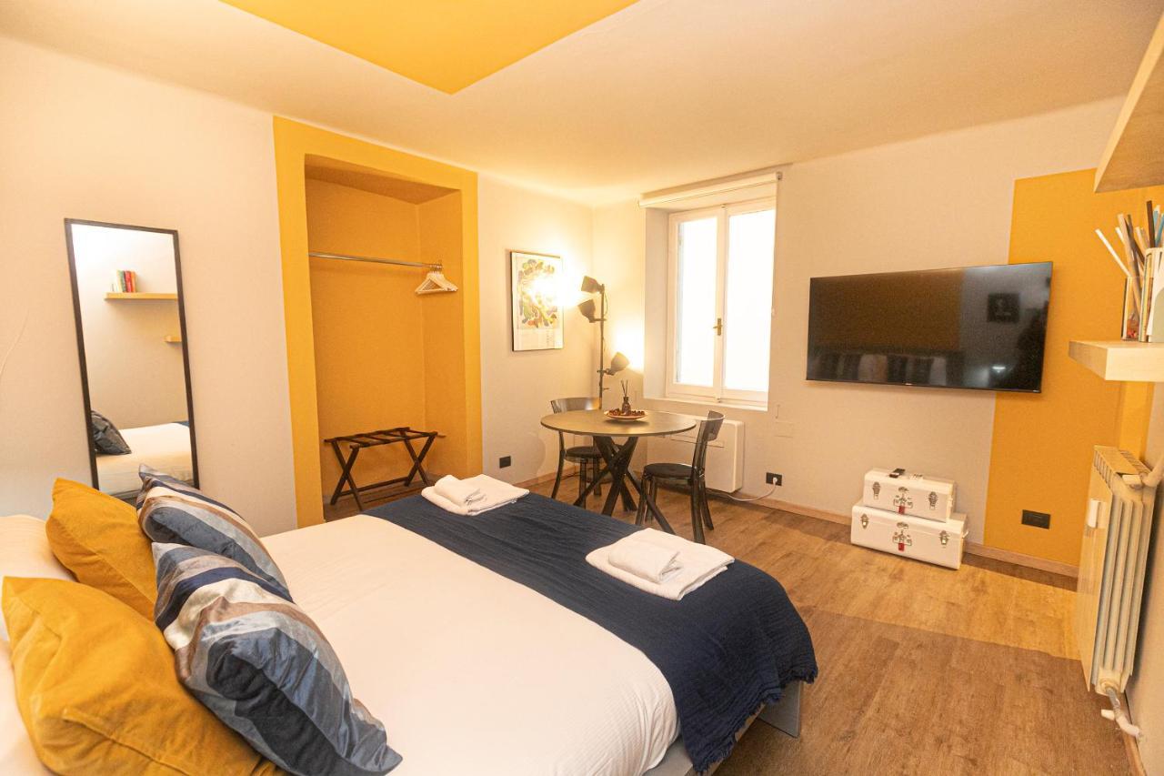 Giano Host - I Teatri Apartment เจนัว ภายนอก รูปภาพ