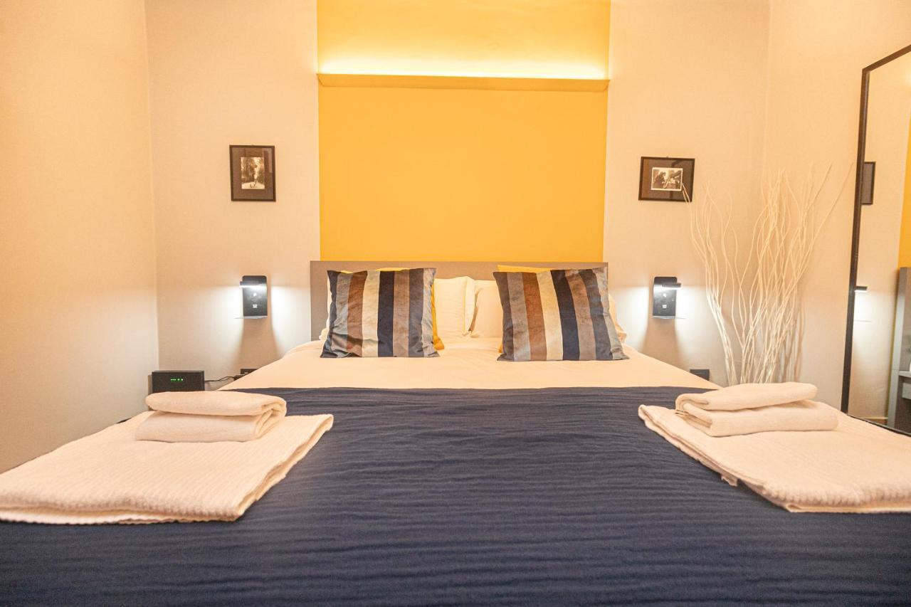 Giano Host - I Teatri Apartment เจนัว ภายนอก รูปภาพ