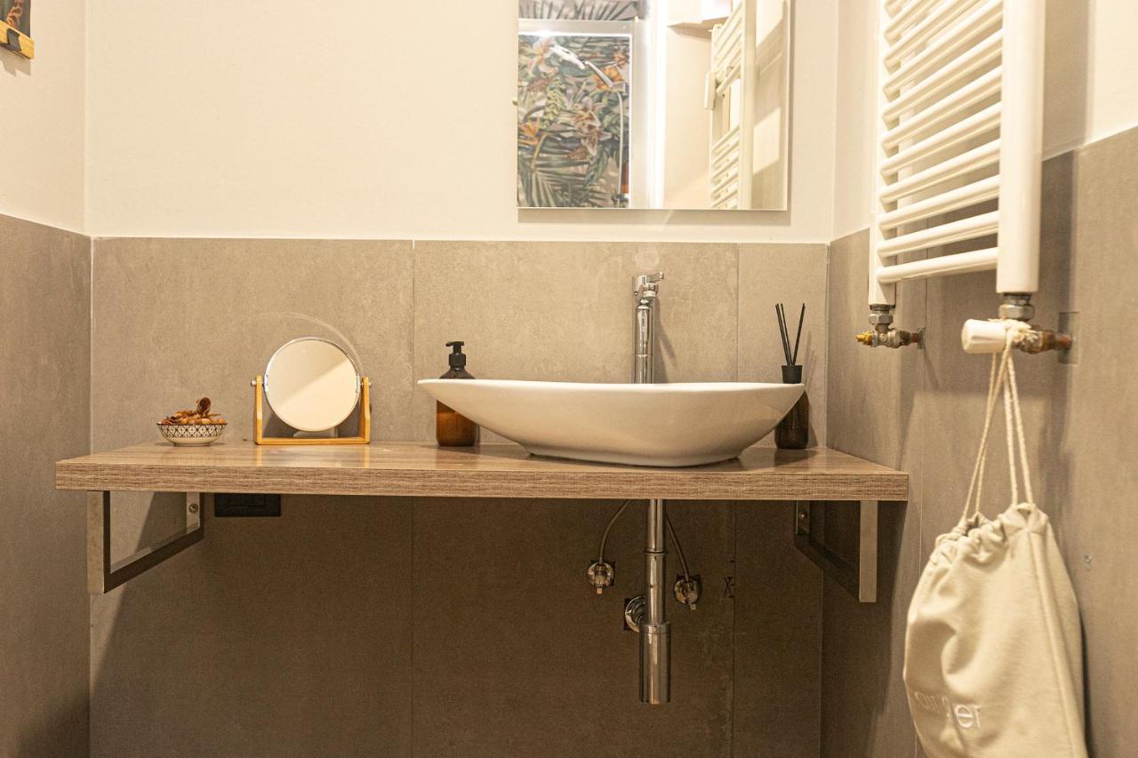 Giano Host - I Teatri Apartment เจนัว ภายนอก รูปภาพ